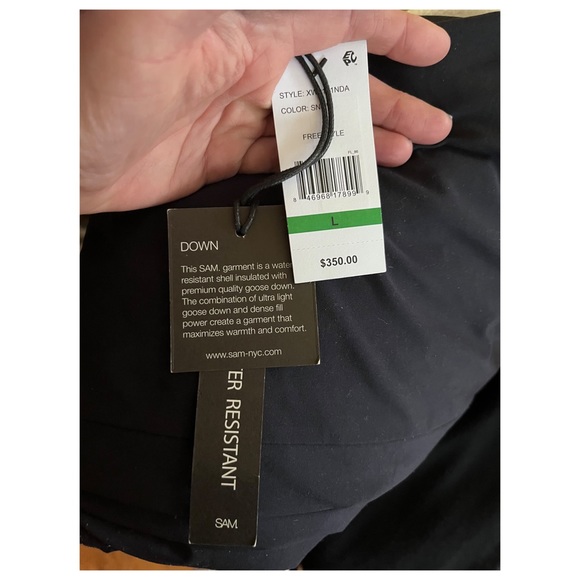 SAM. NWT Iconic Freestyle Down Jacket color Snow size large
SAM. - Picture 7 of 9